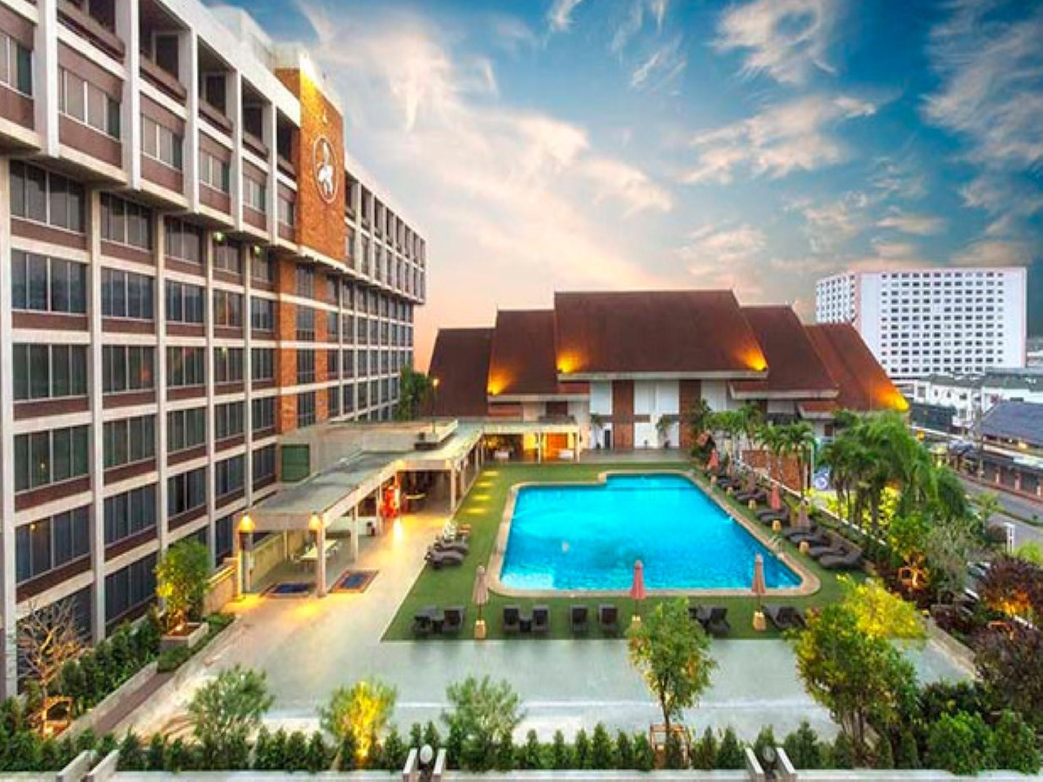 Chiang Mai Orchid Hotel Екстериор снимка