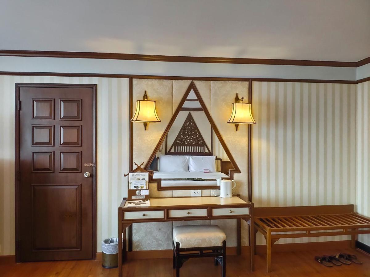 Chiang Mai Orchid Hotel Екстериор снимка