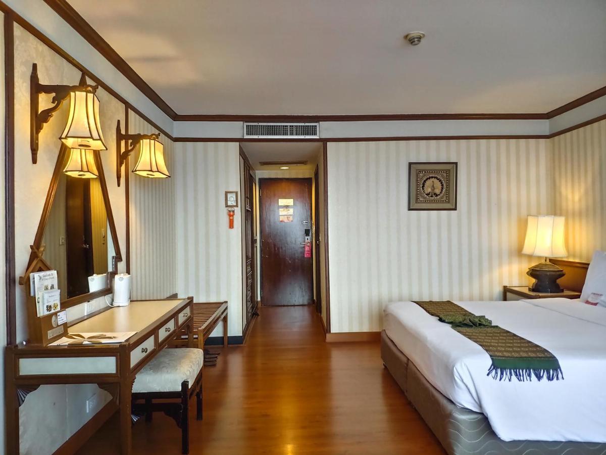 Chiang Mai Orchid Hotel Екстериор снимка