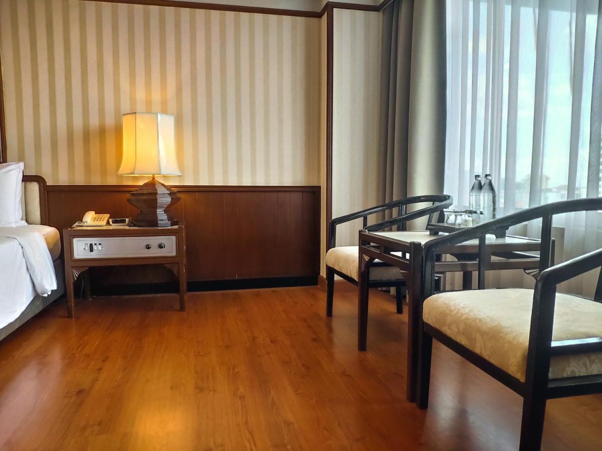 Chiang Mai Orchid Hotel Екстериор снимка