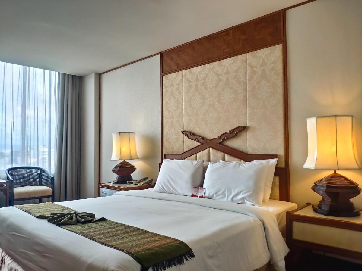 Chiang Mai Orchid Hotel Екстериор снимка