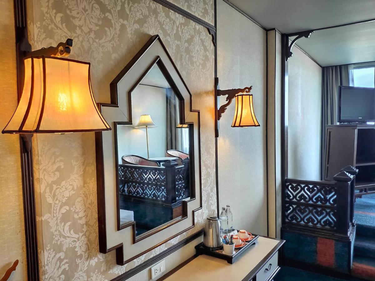 Chiang Mai Orchid Hotel Екстериор снимка